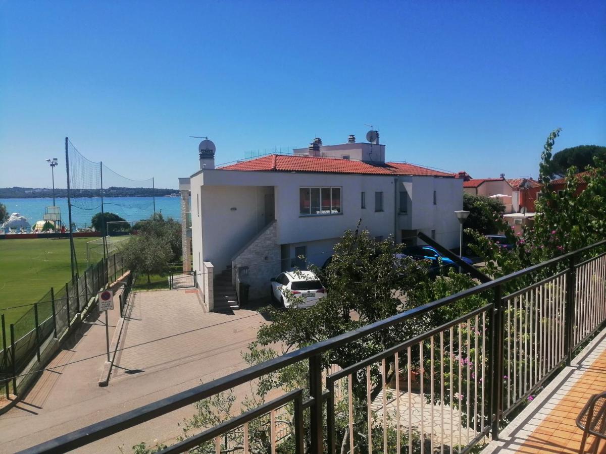 Apartment Vera, 80 M From The Sea Novigrad Istria Buitenkant foto